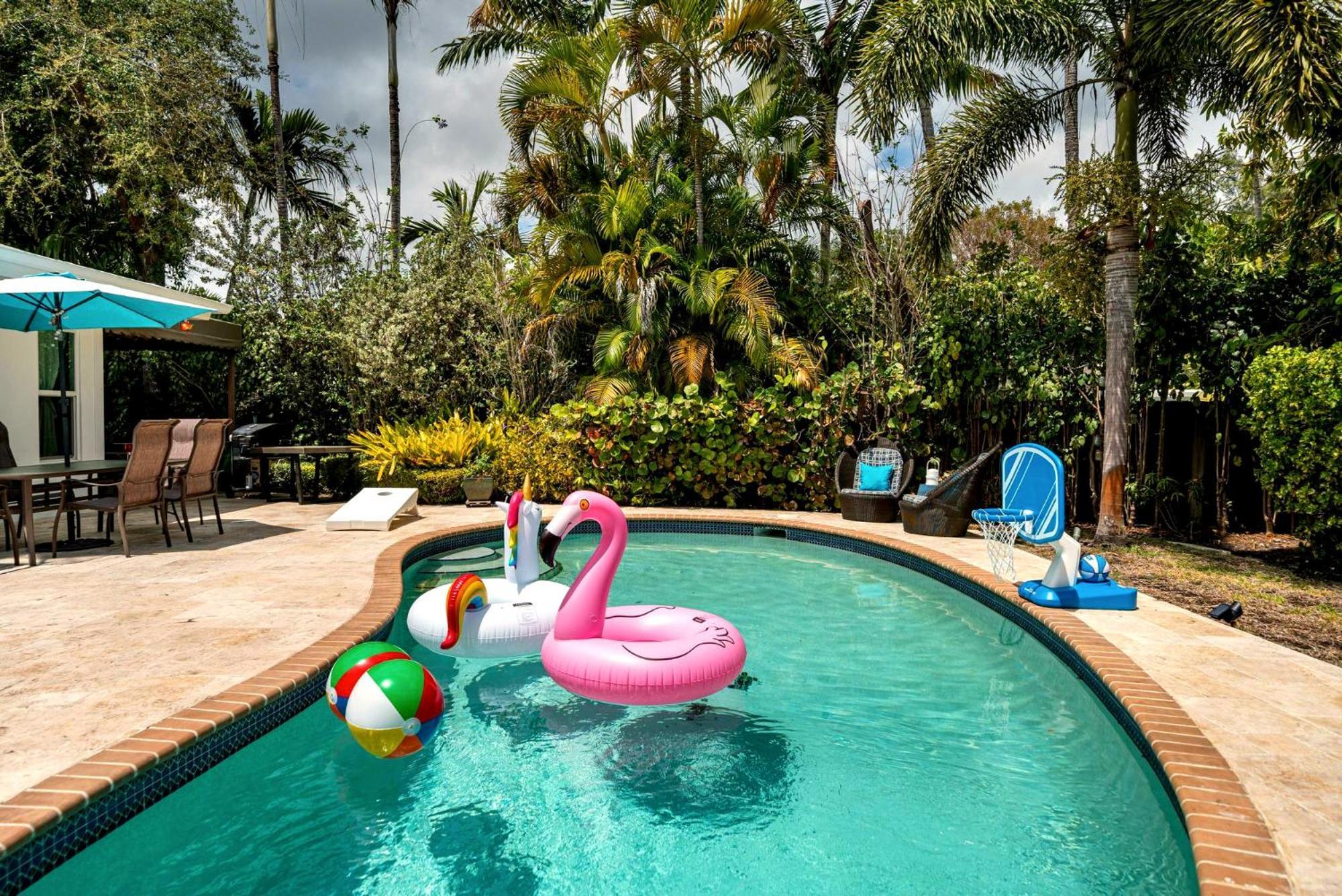 Family-Friendly Vacation Home In Biscayne Park, Close To Miami Sights Экстерьер фото